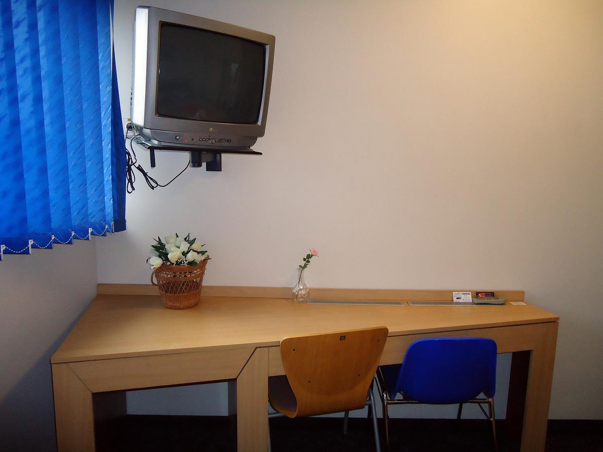 Tanagra Hotel Vilnius Extérieur photo