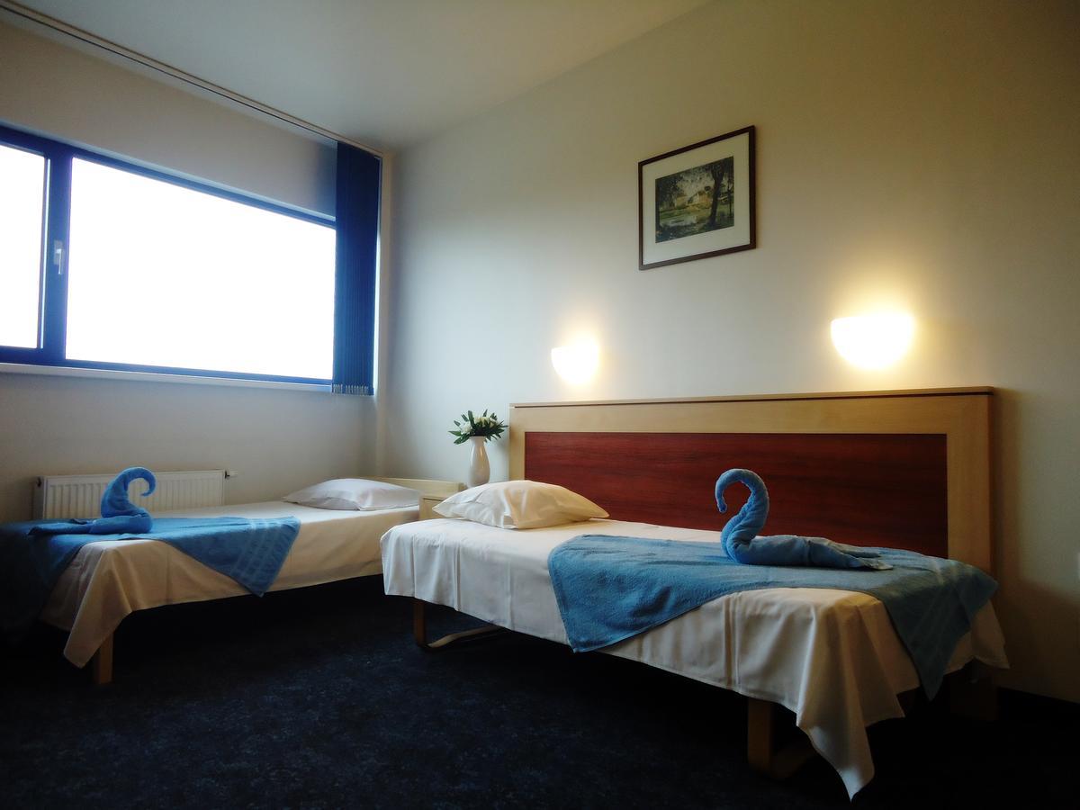Tanagra Hotel Vilnius Extérieur photo