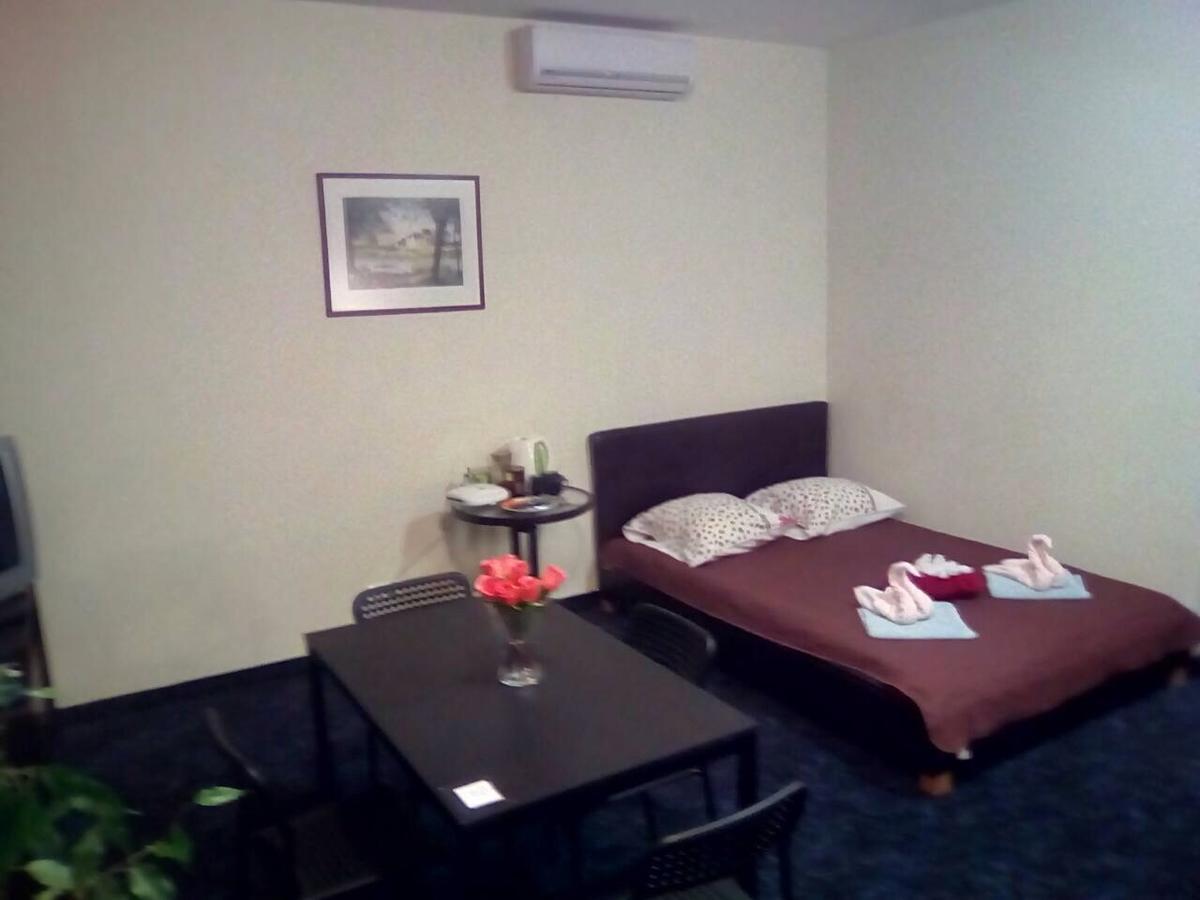 Tanagra Hotel Vilnius Extérieur photo