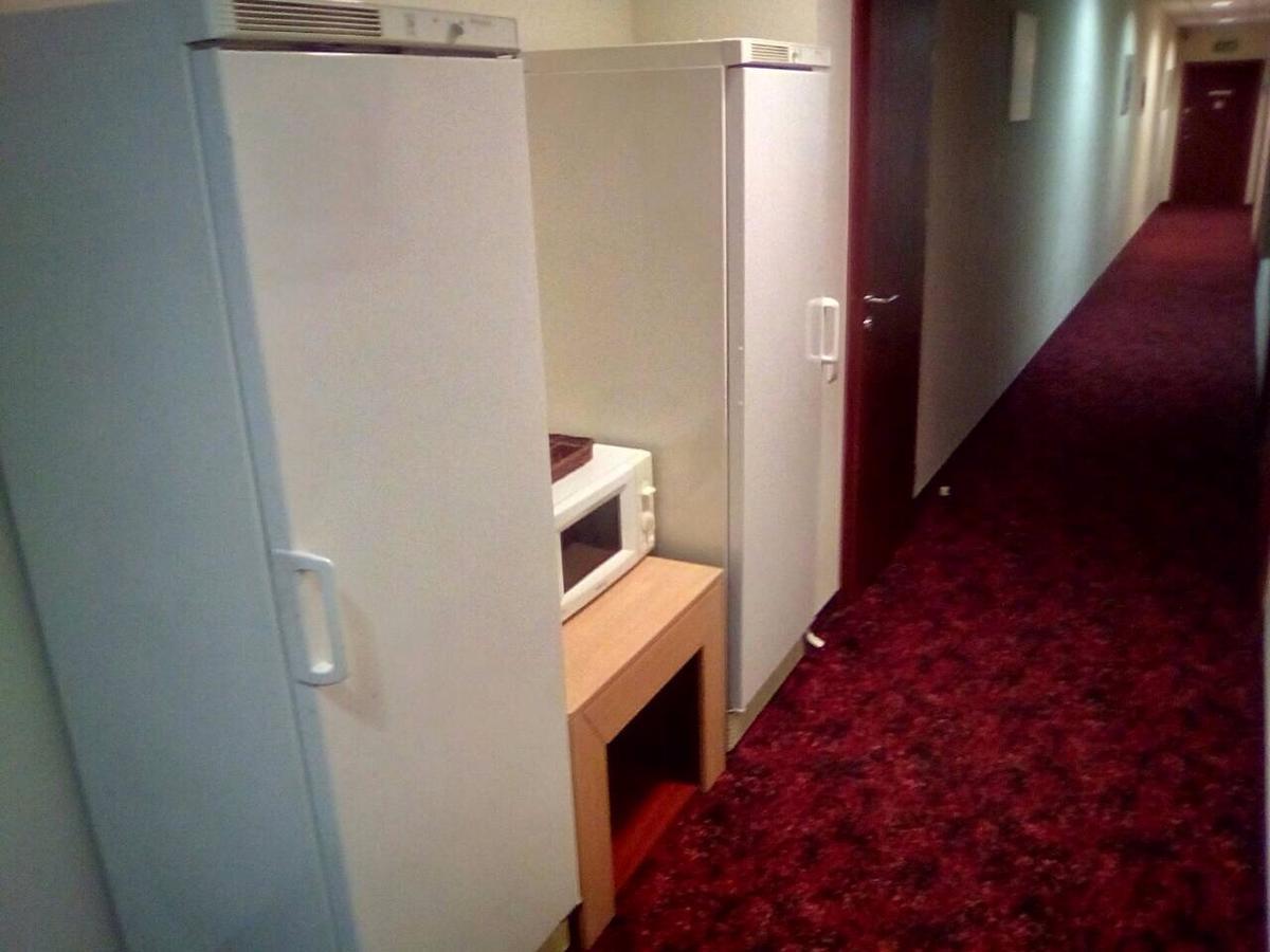Tanagra Hotel Vilnius Extérieur photo